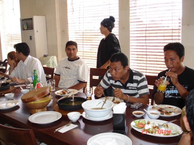 Outing Staff, bali indian restaurant, indian food restaurant in bali